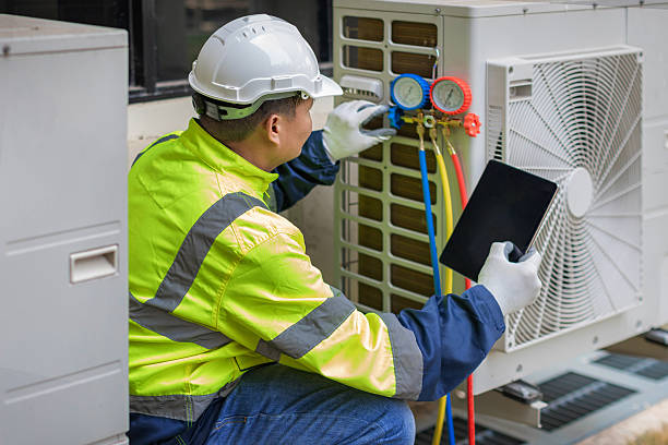Professional Ac Installation technician working in Sadler, TX